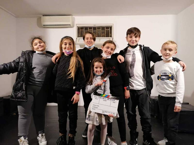 corso-di-recitazione-cinematografica-bambini corso-di-recitazione-cinematografica-bambini-scuola-narte-academy-napoli